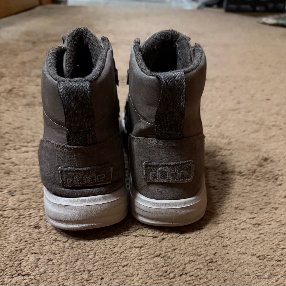HEY DUDE ELOISE RECYCLED LEATHER COFFEE SIZE 8 - Picture 3 of 5